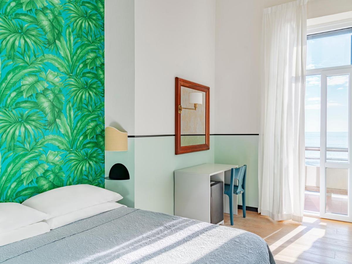 Hotel Riviera Anzio Kültér fotó